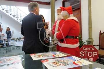 Música e ilusión en grandes dosis para recibir a Papá y Mamá Noel en Los Llanos (Foto TA)